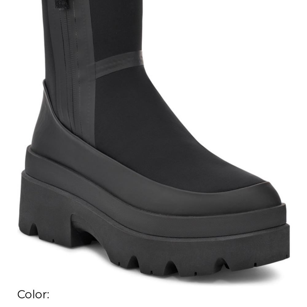 UGG Brisbane Chelsea boot